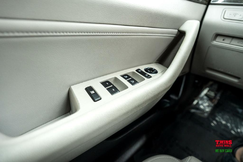 2015 Hyundai Sonata Image 30