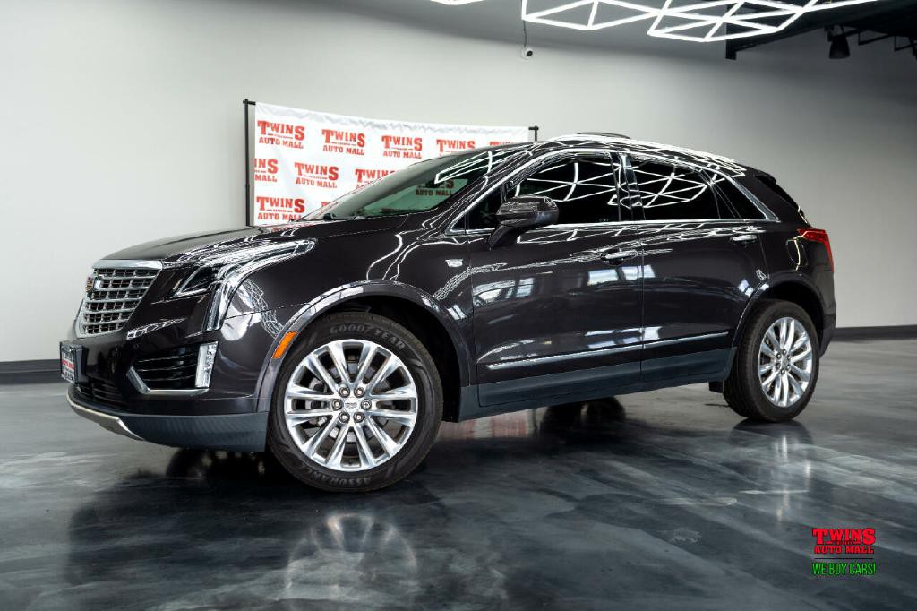 2017 Cadillac XT5 Image 2