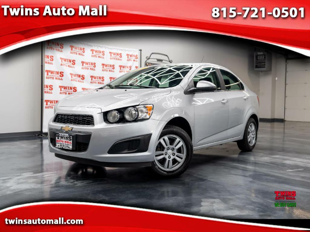2014 Chevrolet Sonic Image 1