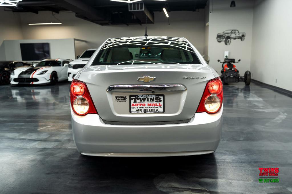 2014 Chevrolet Sonic Image 5