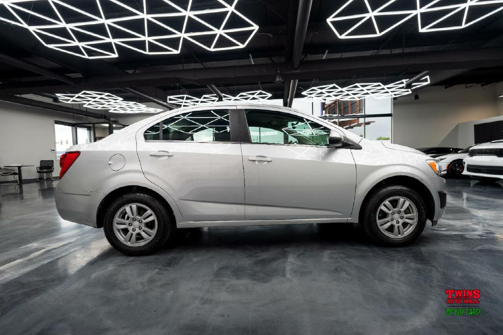 2014 Chevrolet Sonic Image 7