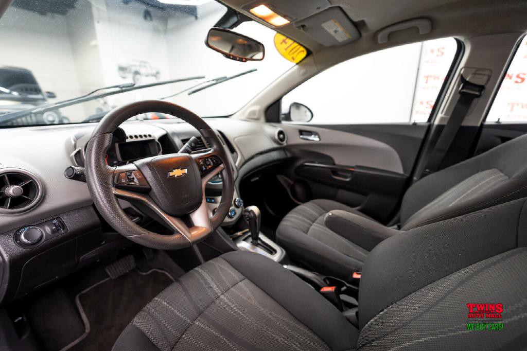 2014 Chevrolet Sonic Image 11