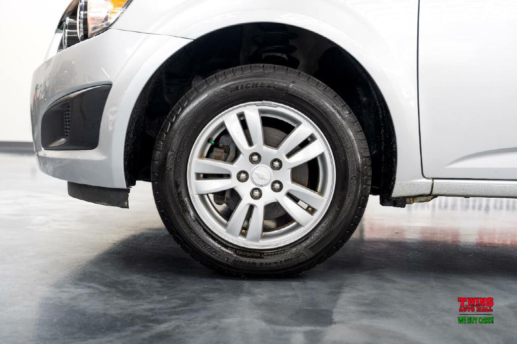 2014 Chevrolet Sonic Image 26