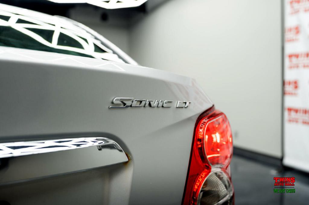 2014 Chevrolet Sonic Image 28