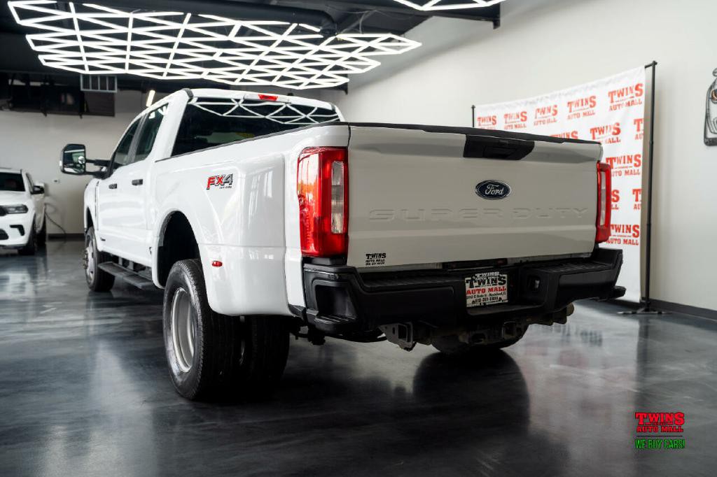2024 Ford F-350 Image 5