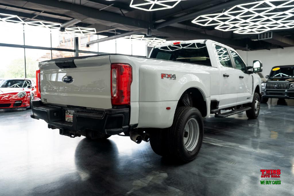 2024 Ford F-350 Image 7
