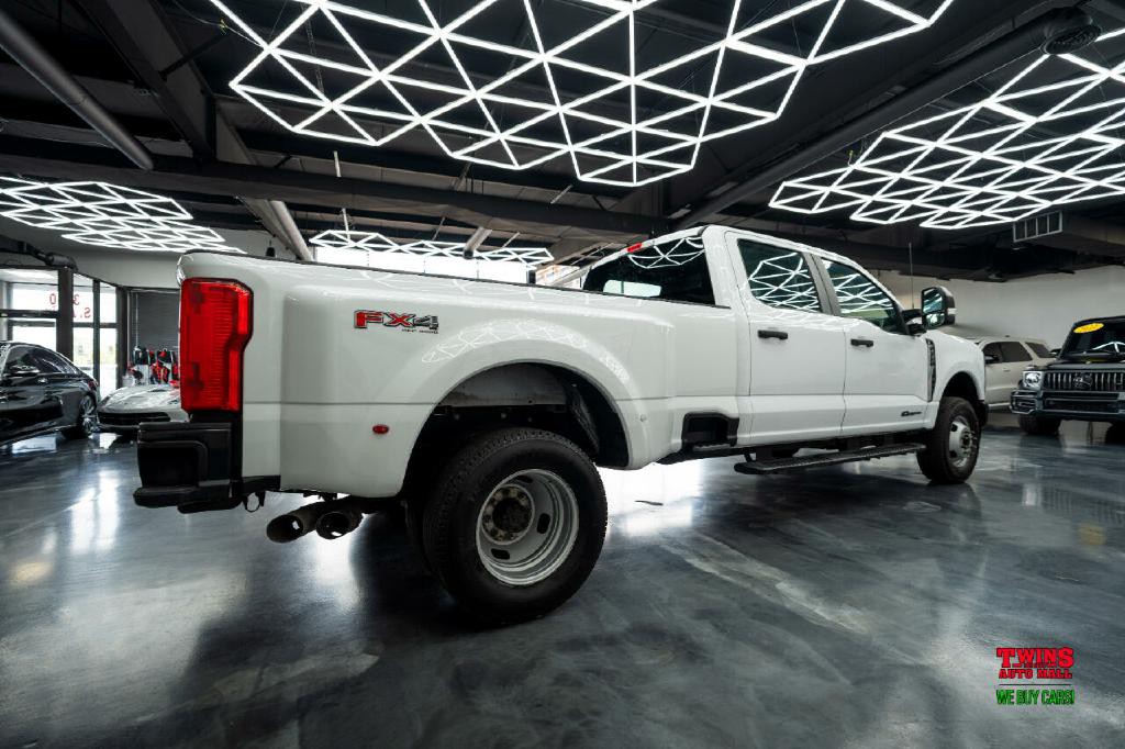 2024 Ford F-350 Image 8