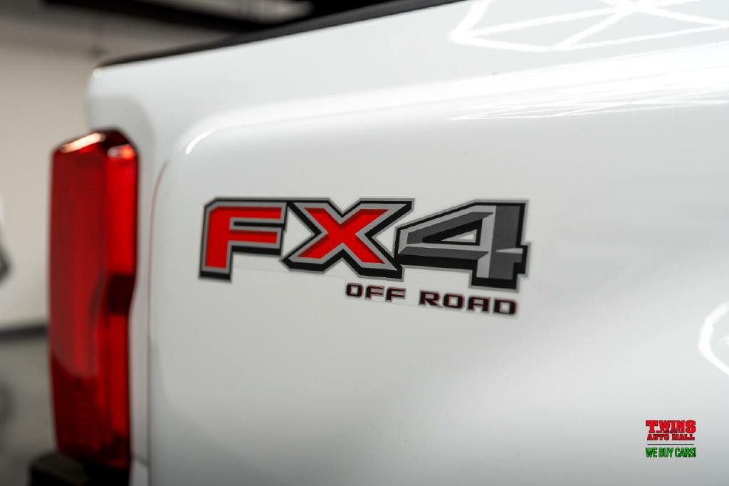 2024 Ford F-350 Image 38