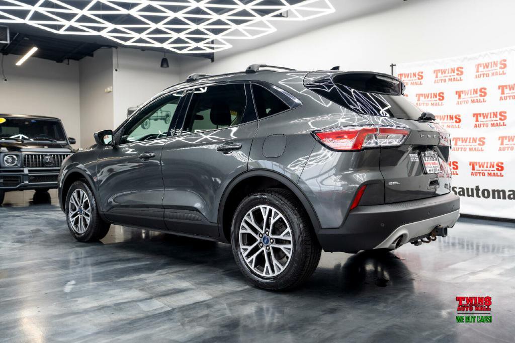 2020 Ford Escape Image 4