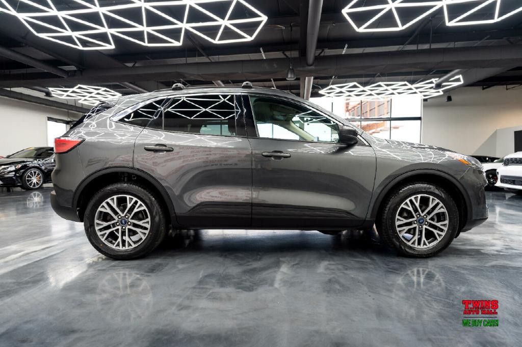 2020 Ford Escape Image 7