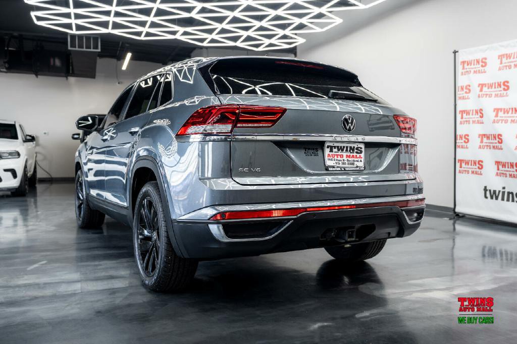 2022 Volkswagen Atlas Cross Spo Image 5