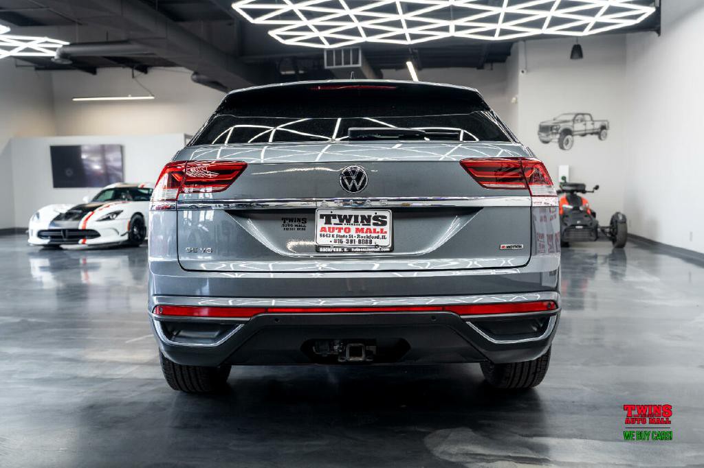 2022 Volkswagen Atlas Cross Spo Image 6