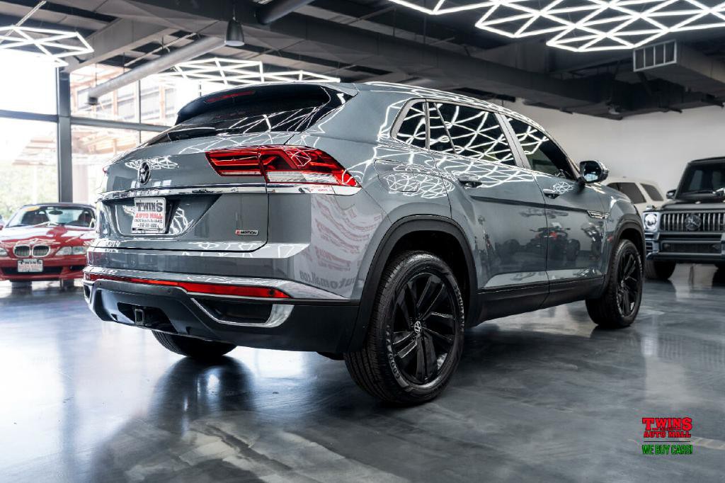 2022 Volkswagen Atlas Cross Spo Image 7