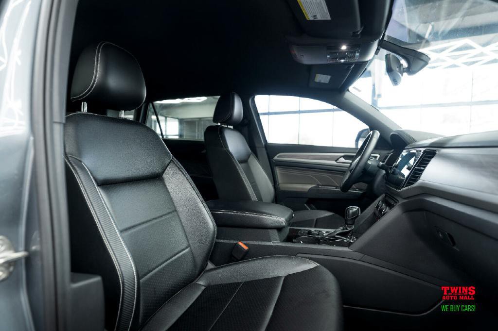 2022 Volkswagen Atlas Cross Spo Image 19