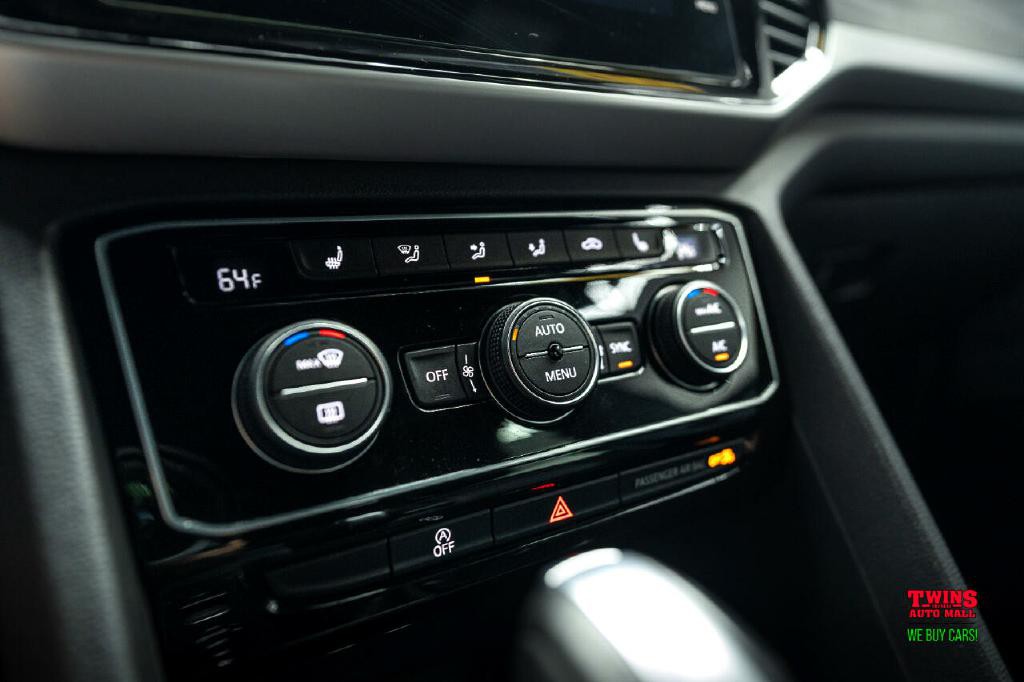 2022 Volkswagen Atlas Cross Spo Image 26