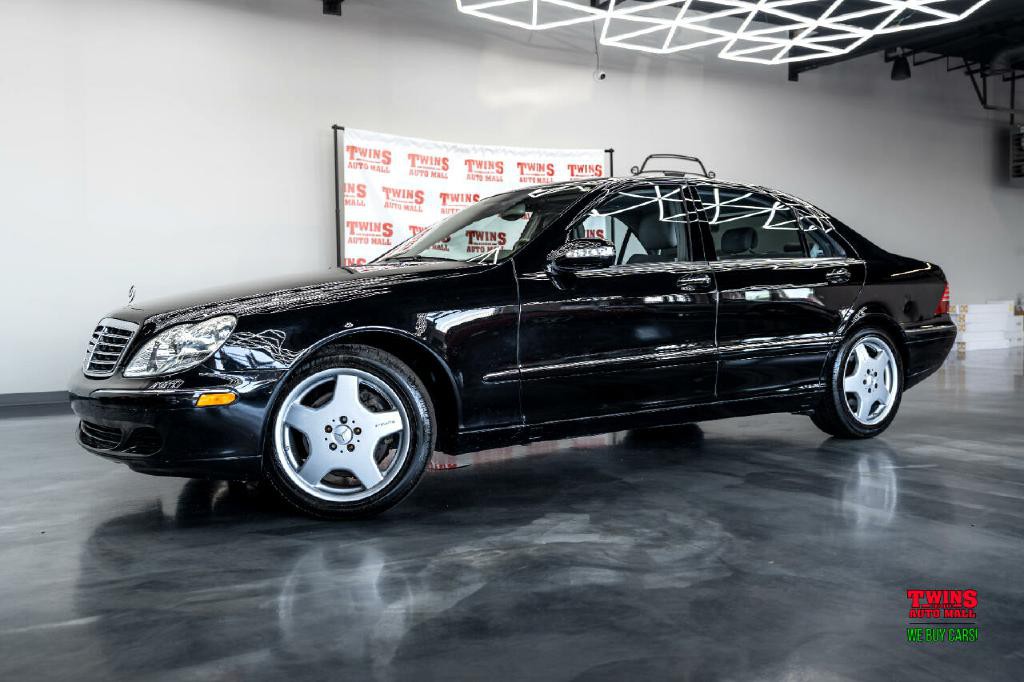 2005 Mercedes-Benz S-Class Image 2