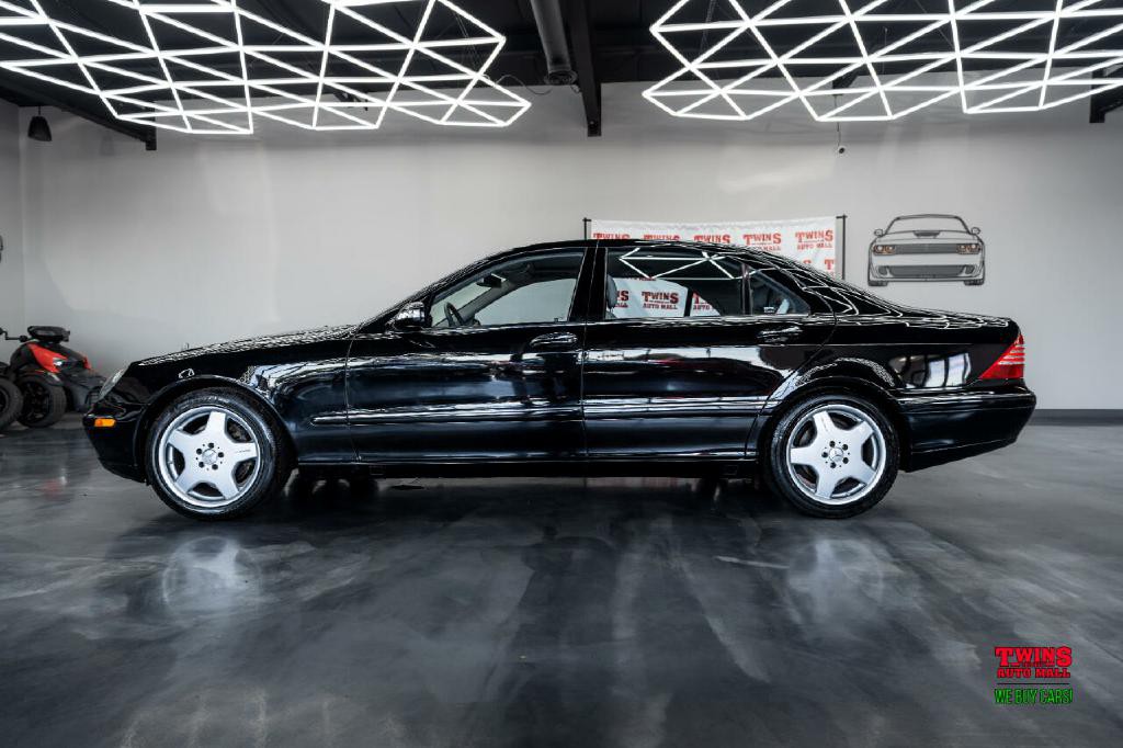 2005 Mercedes-Benz S-Class Image 3