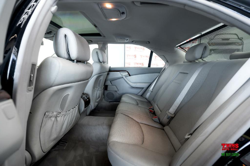 2005 Mercedes-Benz S-Class Image 14