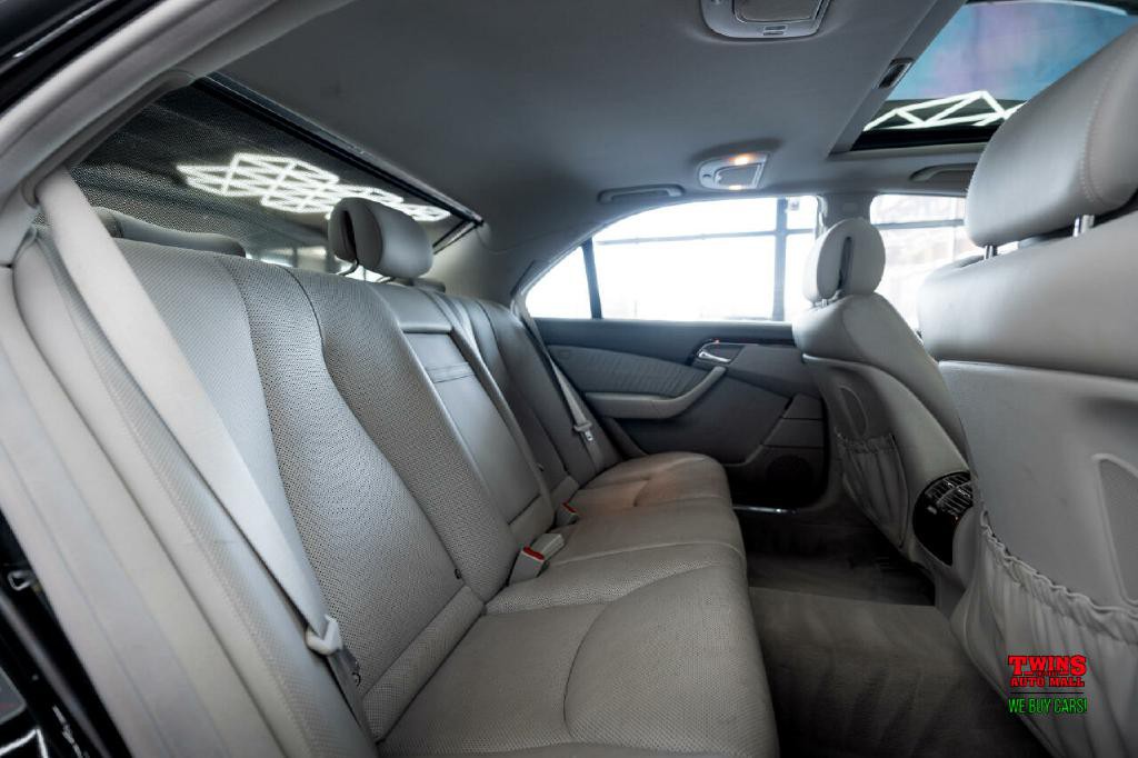 2005 Mercedes-Benz S-Class Image 15