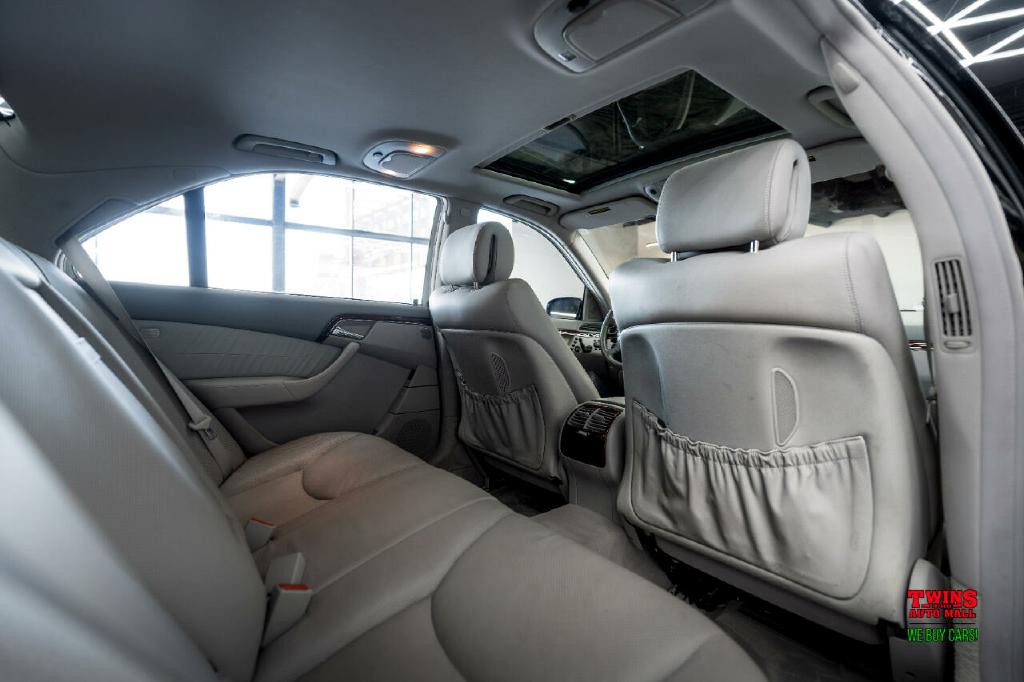 2005 Mercedes-Benz S-Class Image 16