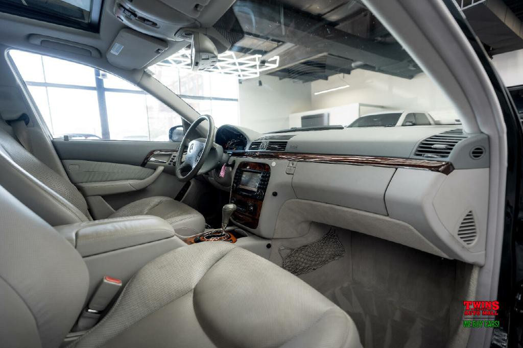 2005 Mercedes-Benz S-Class Image 18