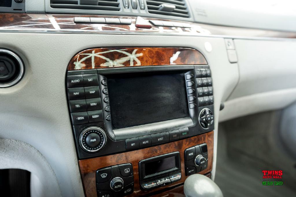 2005 Mercedes-Benz S-Class Image 23