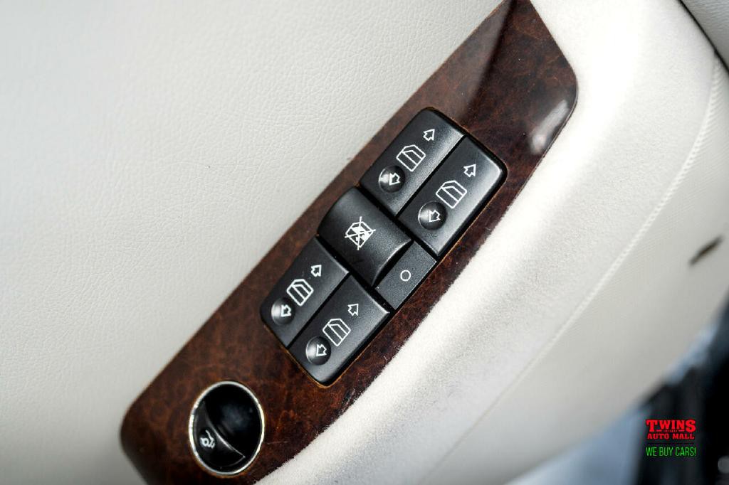 2005 Mercedes-Benz S-Class Image 28