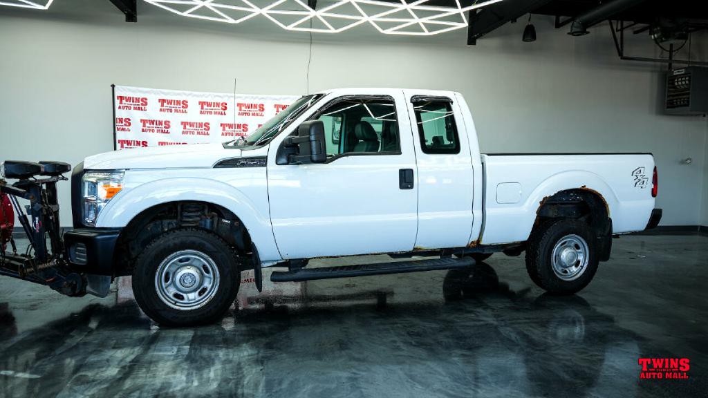 2011 Ford F-250 Image 3