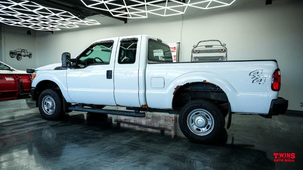 2011 Ford F-250 Image 4