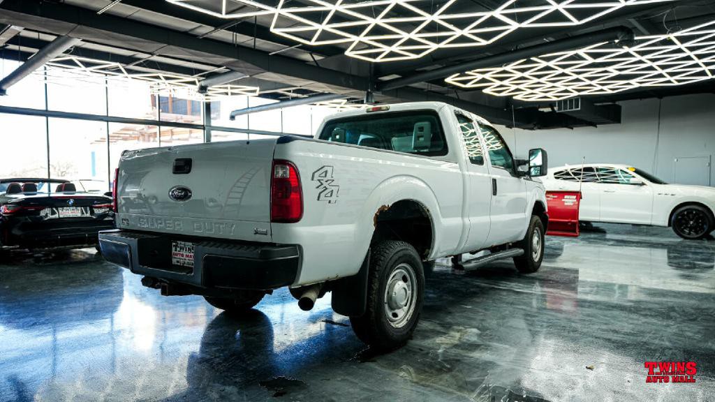 2011 Ford F-250 Image 9