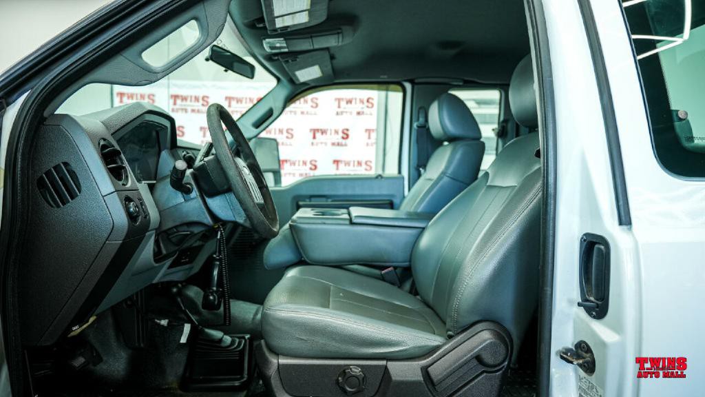 2011 Ford F-250 Image 14