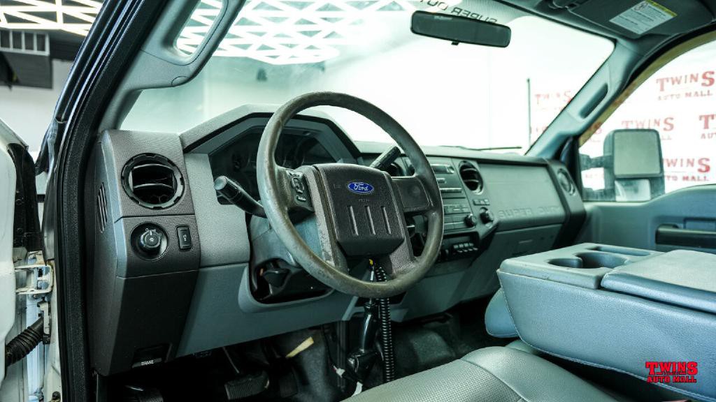 2011 Ford F-250 Image 15