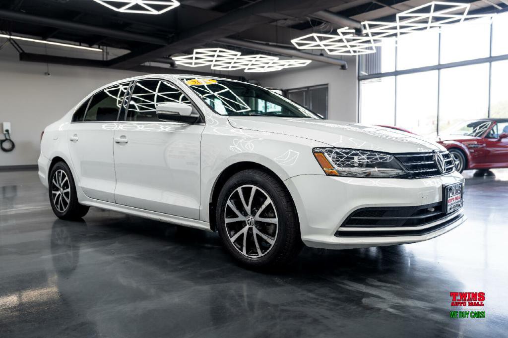 2017 Volkswagen Jetta Image 8