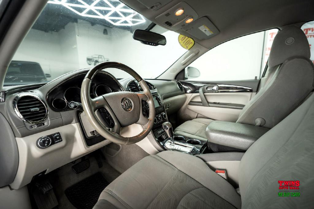 2016 Buick Enclave Image 11