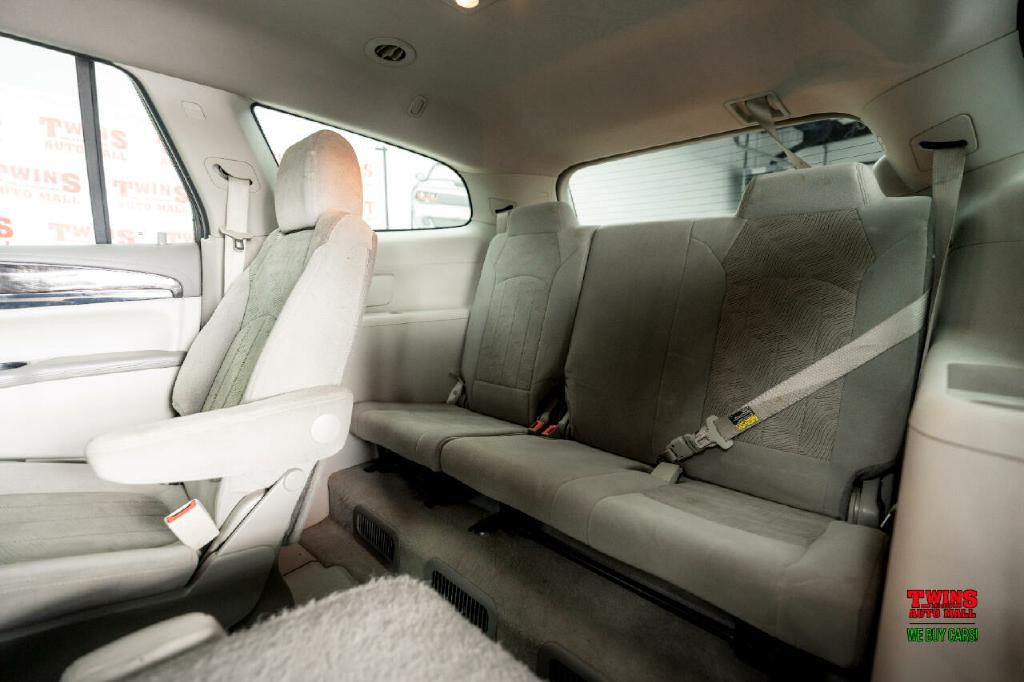 2016 Buick Enclave Image 14