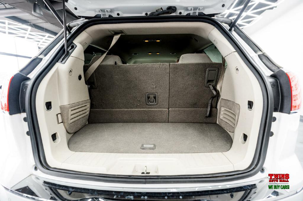 2016 Buick Enclave Image 15