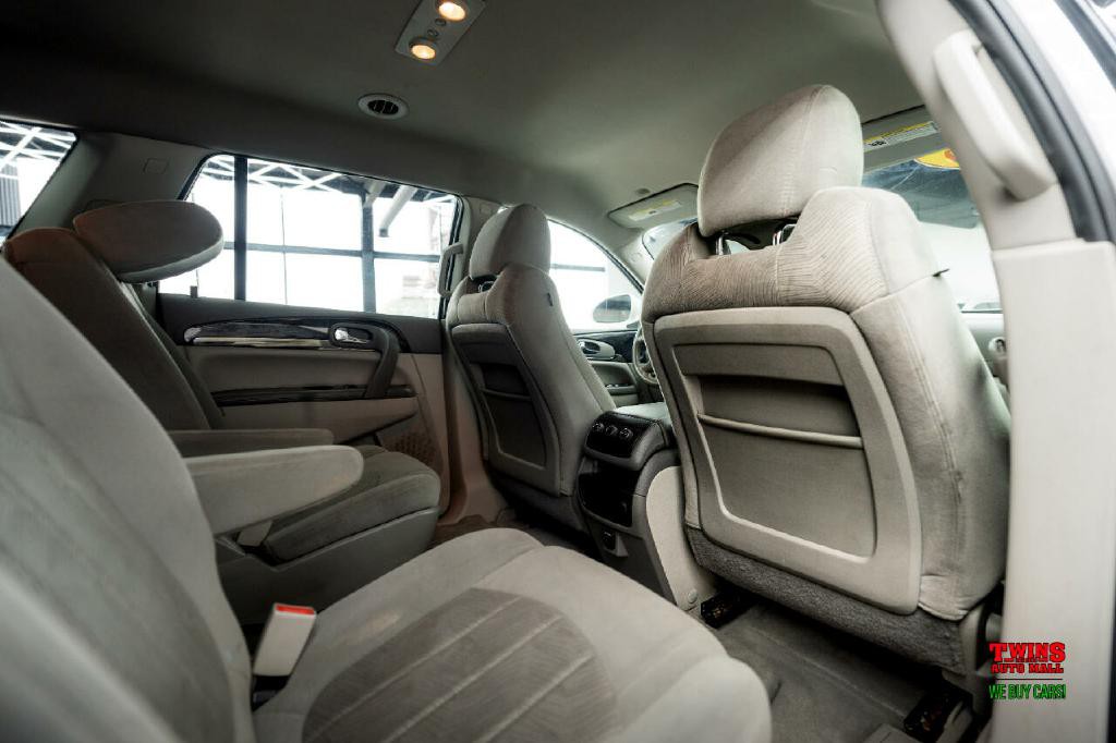 2016 Buick Enclave Image 17