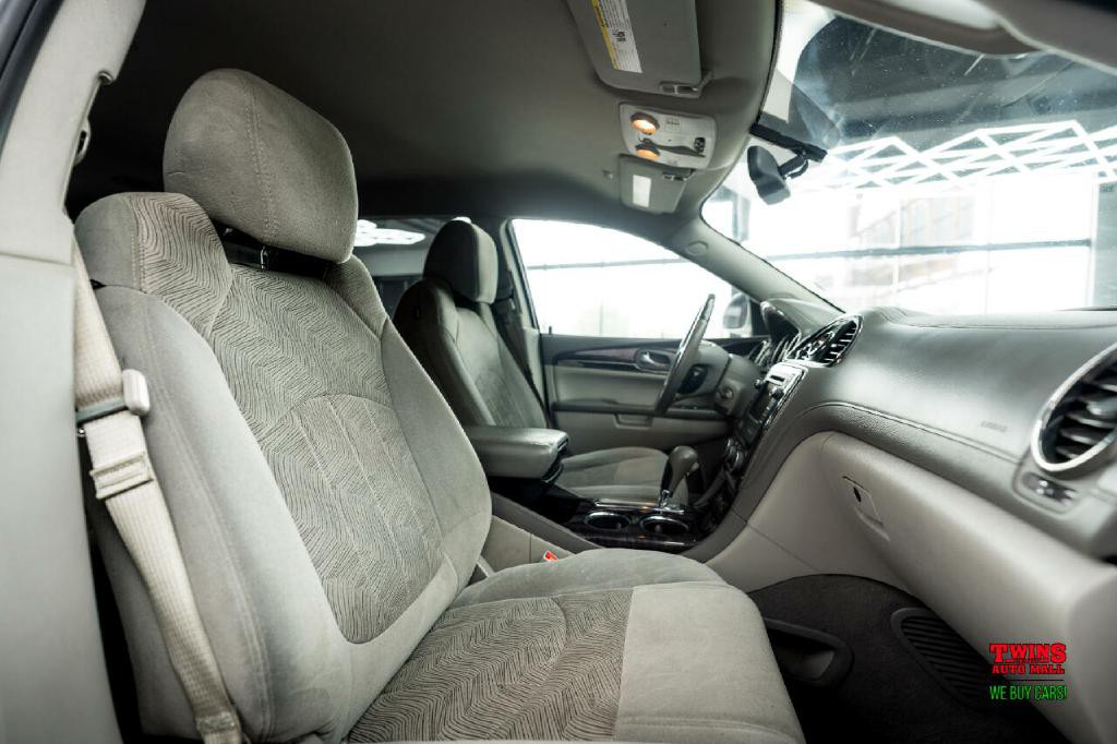 2016 Buick Enclave Image 18