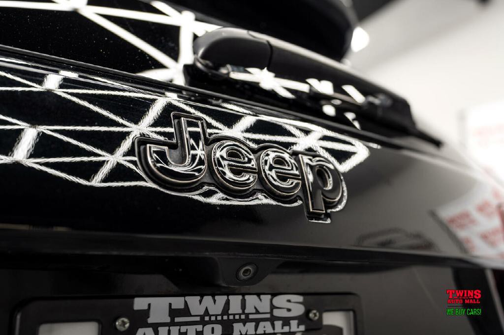 2018 Jeep Grand Cherokee Image 42