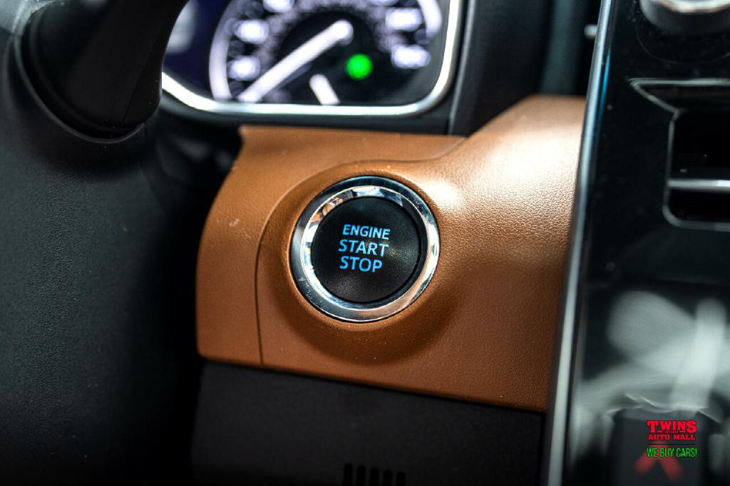 2020 Toyota Avalon Image 24
