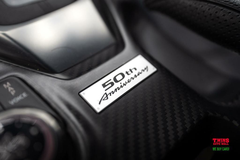 2020 Nissan GT-R Image 27