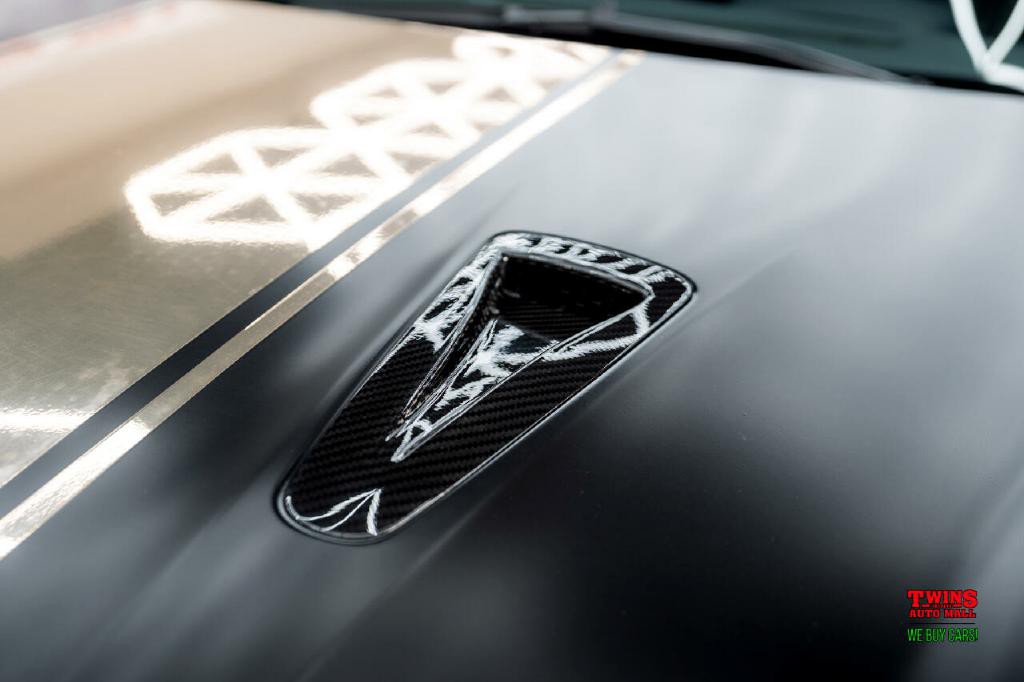 2020 Nissan GT-R Image 37