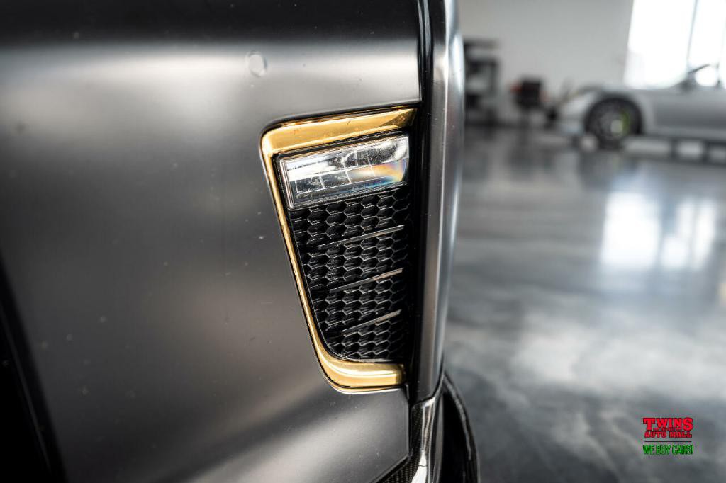 2020 Nissan GT-R Image 39