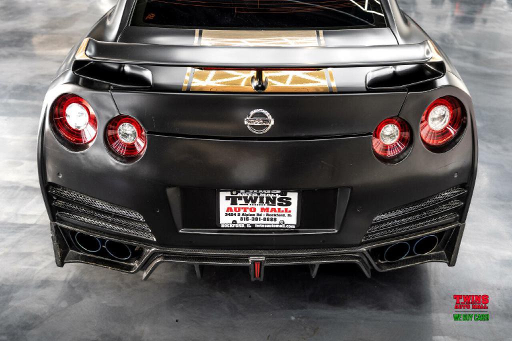 2020 Nissan GT-R Image 52