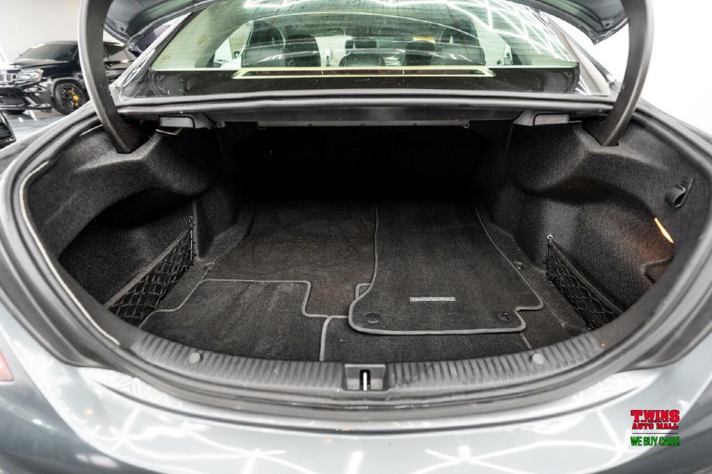 2017 Mercedes-Benz C-Class Image 14