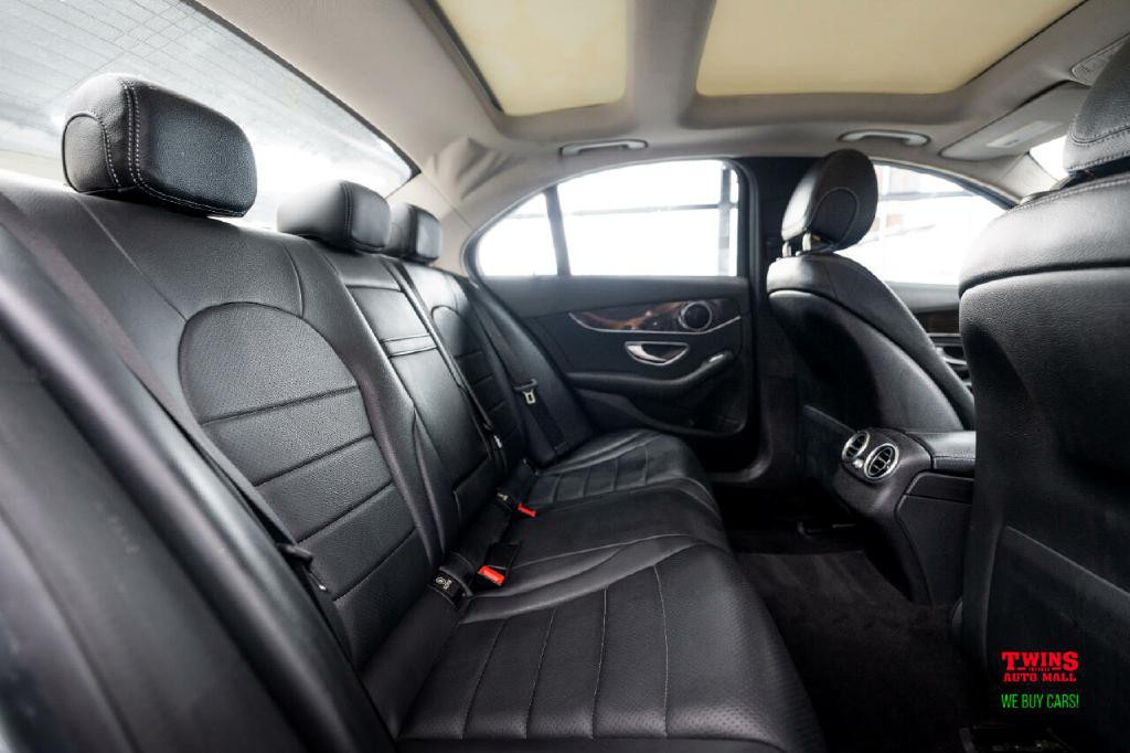 2017 Mercedes-Benz C-Class Image 15