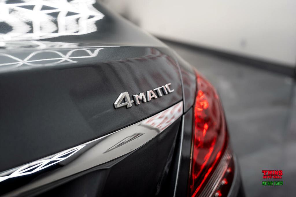 2017 Mercedes-Benz C-Class Image 29