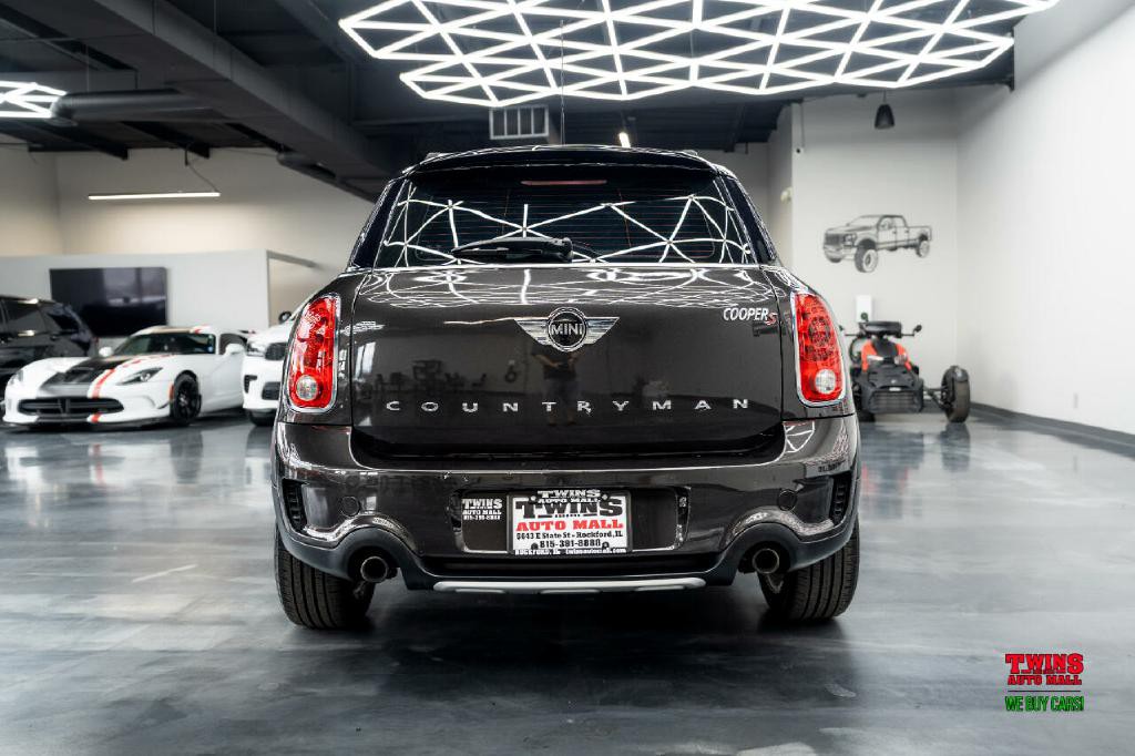 2016 MINI Countryman Image 5