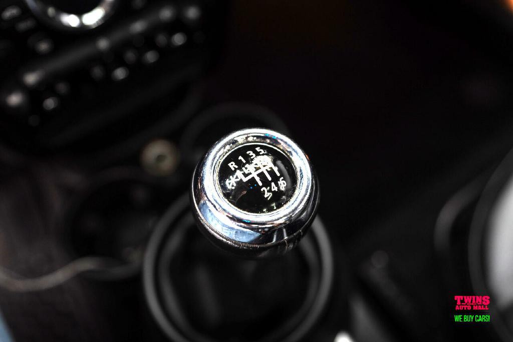 2016 MINI Countryman Image 22