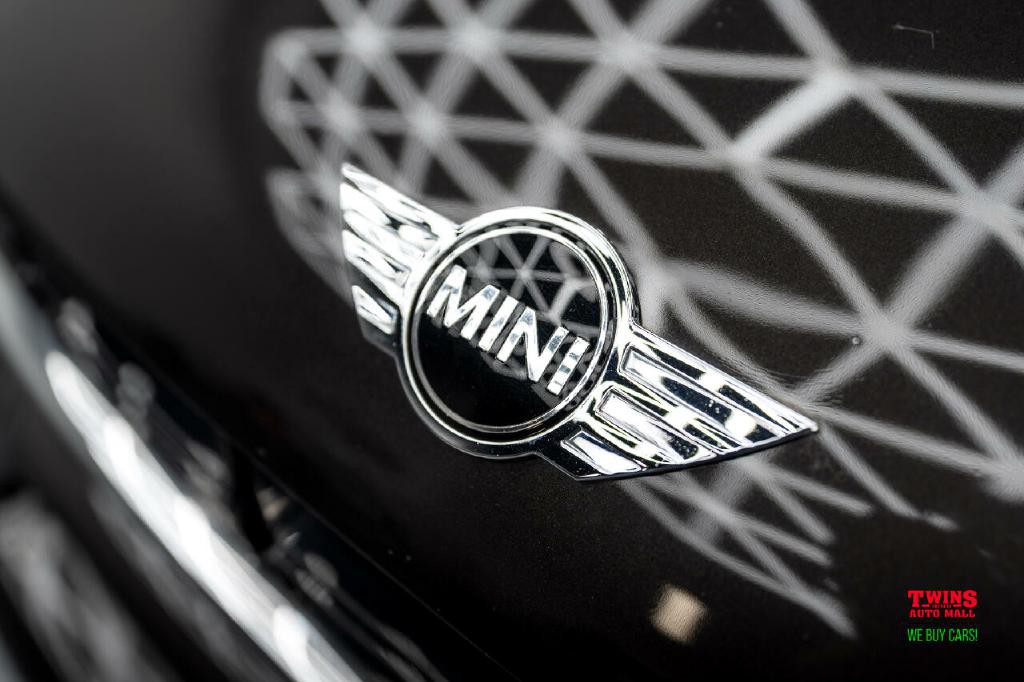 2016 MINI Countryman Image 27